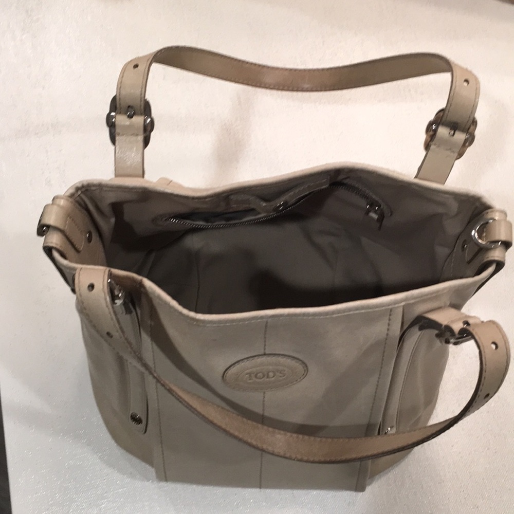 Tod’s Pocketbook - Picture 3 of 5